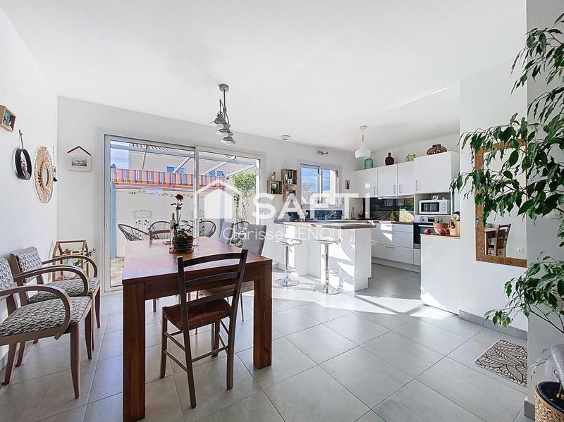 Maison - 61 m² - 3 pièces