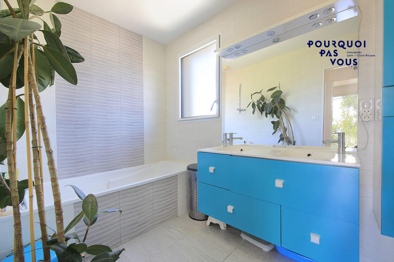 Villa - 191 m² - 7 pièces