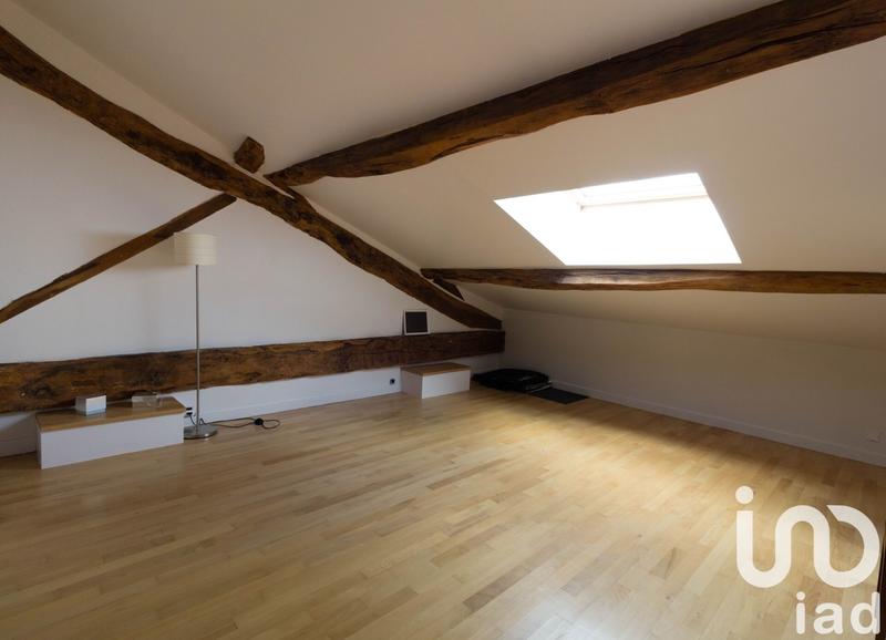 Maison - 249 m² - 7 pièces