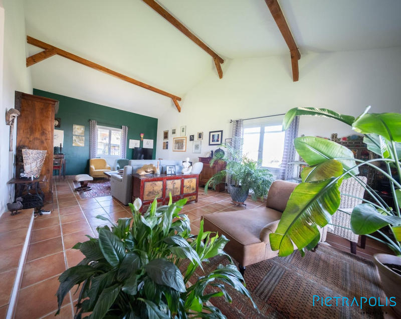 Villa - 137 m² - 5 pièces