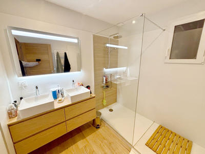 Villa - 140 m² - 4 pièces