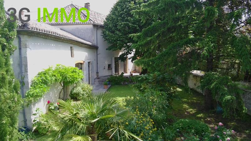 Maison de village - 170 m² - 6 pièces