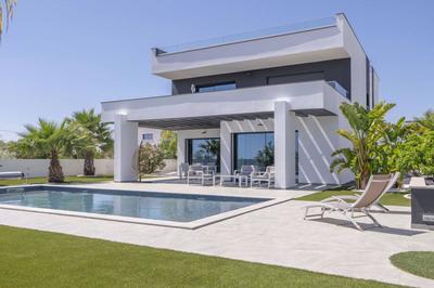 Villa - 230 m² - 6 pièces