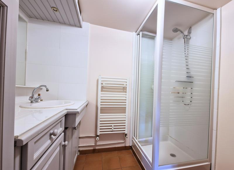 Maison - 193 m² - 9 pièces