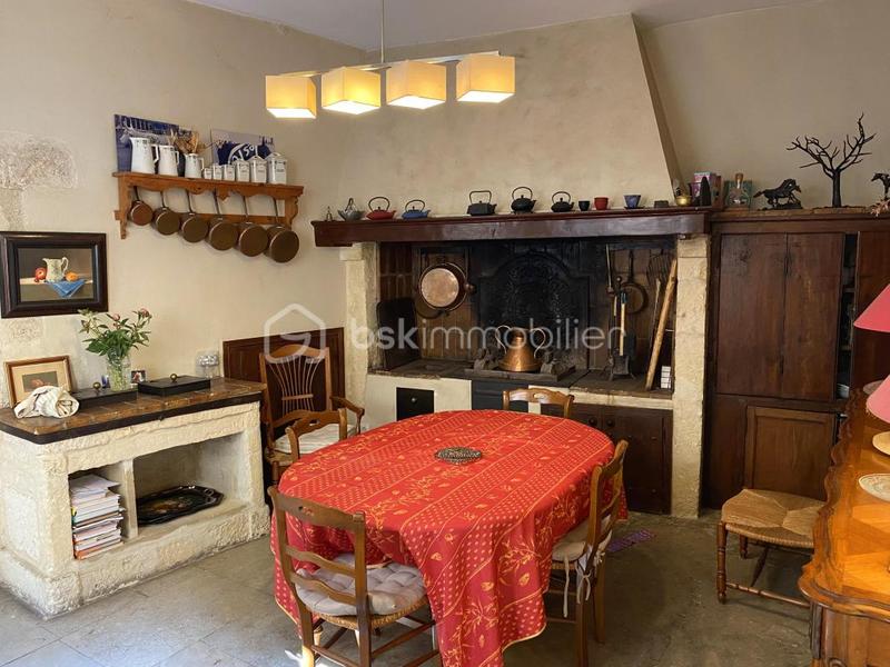 Demeure - 450 m² - 14 pièces