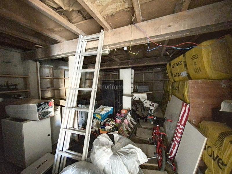 Appartement - 82 m² - 3 pièces