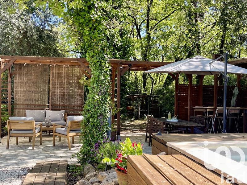 Maison - 142 m² - 6 pièces