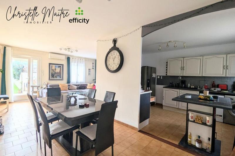 Maison - 86 m² - 4 pièces