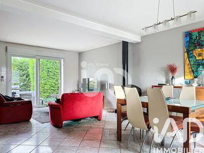 Maison - 103 m² - 6 pièces
