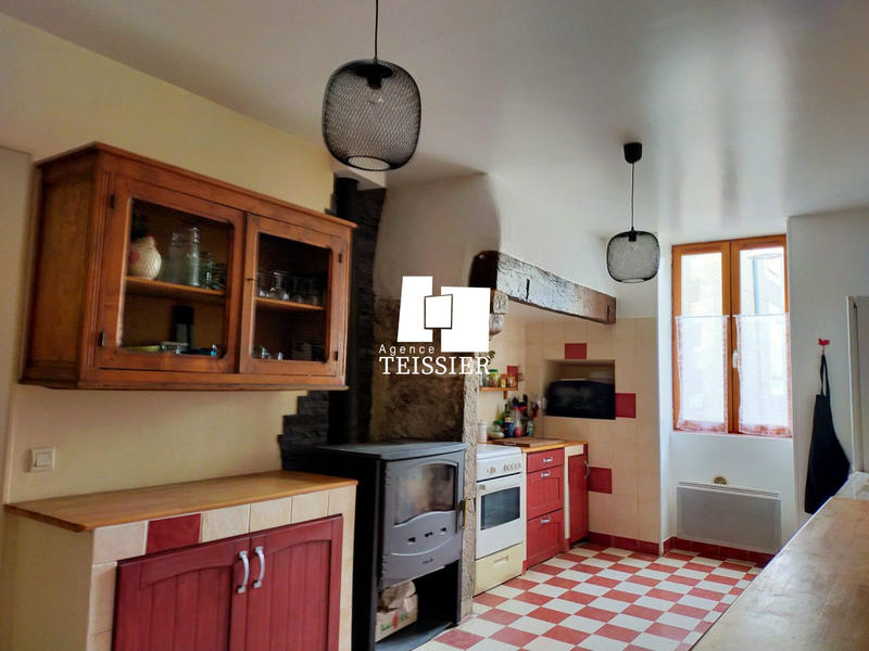 Maison - 120 m² - 5 pièces