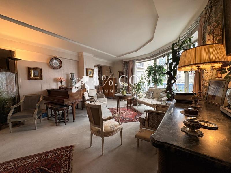 Appartement - 125 m² - 6 pièces