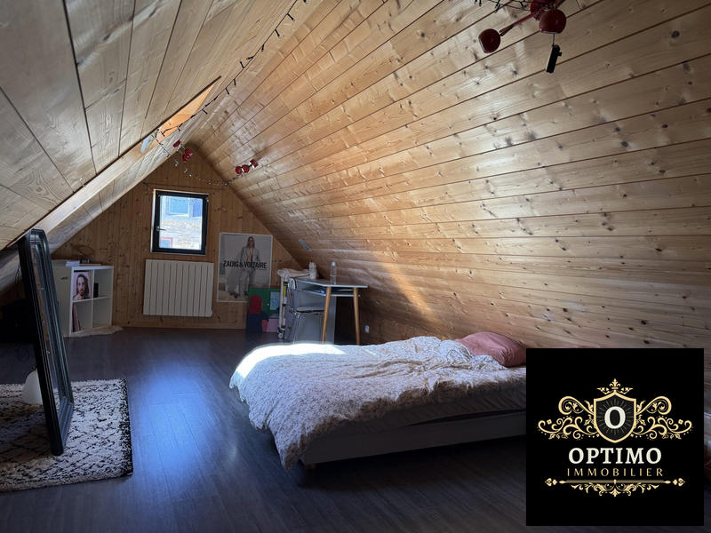 Maison - 167 m² - 7 pièces