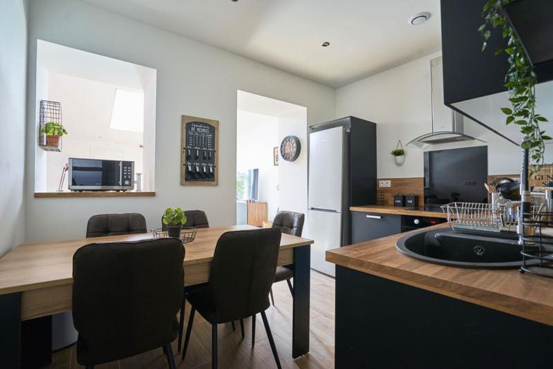 Maison - 100 m² - 6 pièces