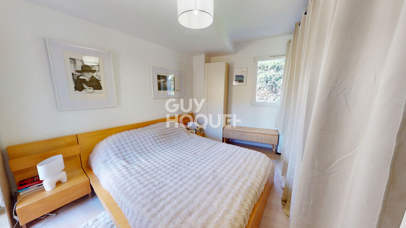 Appartement - 92 m² - 5 pièces