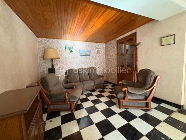 Maison de village - 86 m² - 6 pièces