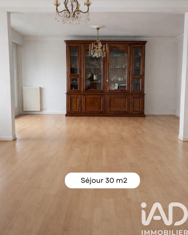 Appartement - 104 m² - 5 pièces