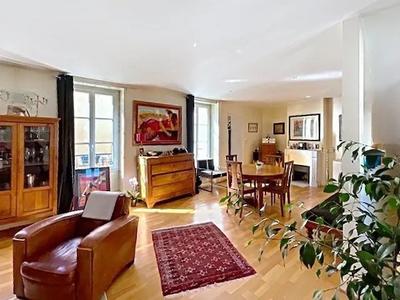 Maison de ville - 132 m² - 7 pièces