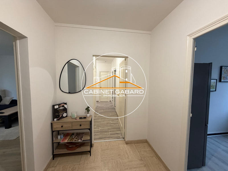 Appartement - 93 m² - 4 pièces