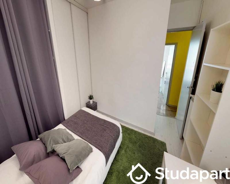 Chambre - 30 m² - 1 pièce