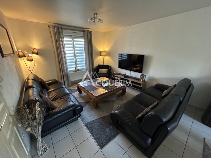 Maison - 86 m² - 4 pièces