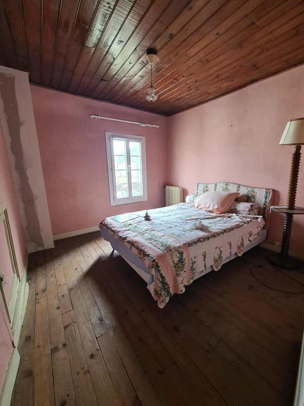 Maison - 140 m² - 7 pièces