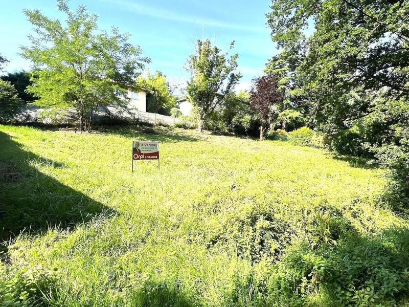 Terrain constructible - 500 m²