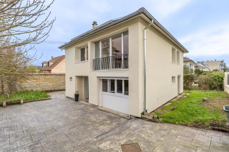 Maison - 118 m² - 6 pièces