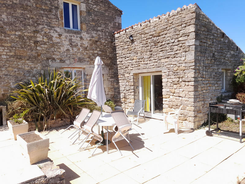 Maison - 264 m² - 13 pièces