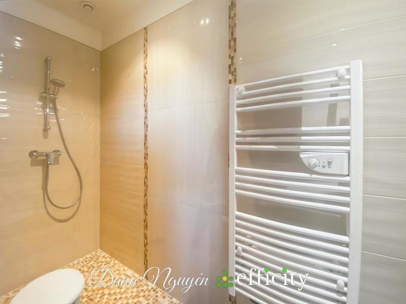 Villa - 171 m² - 8 pièces