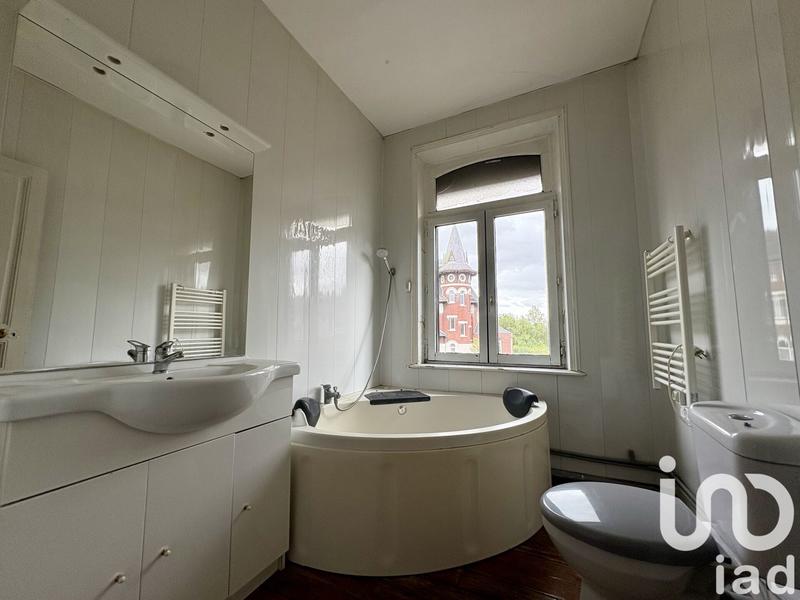 Maison - 102 m² - 4 pièces