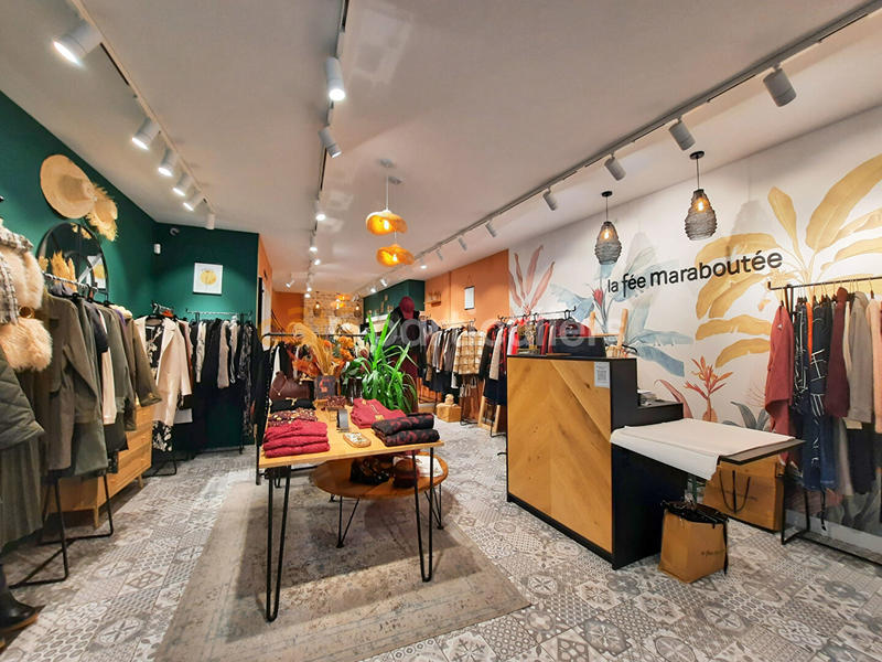 Fonds de commerce - 97 m²