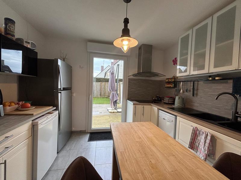 Maison - 121 m² - 5 pièces