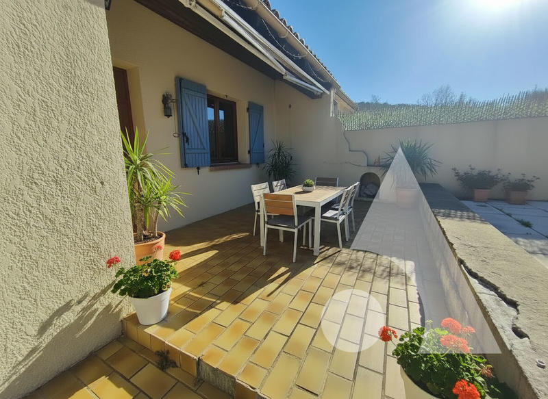 Maison - 107 m² - 5 pièces