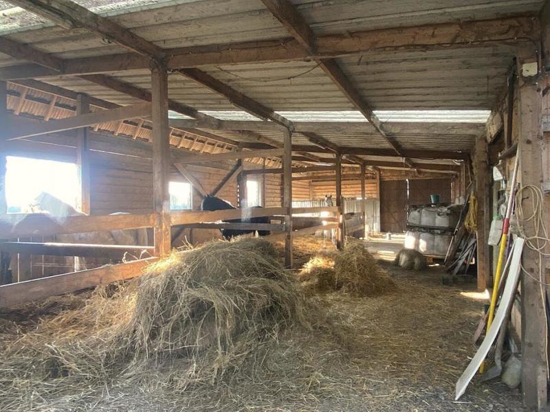 Propriété - 470 m² - 7 pièces