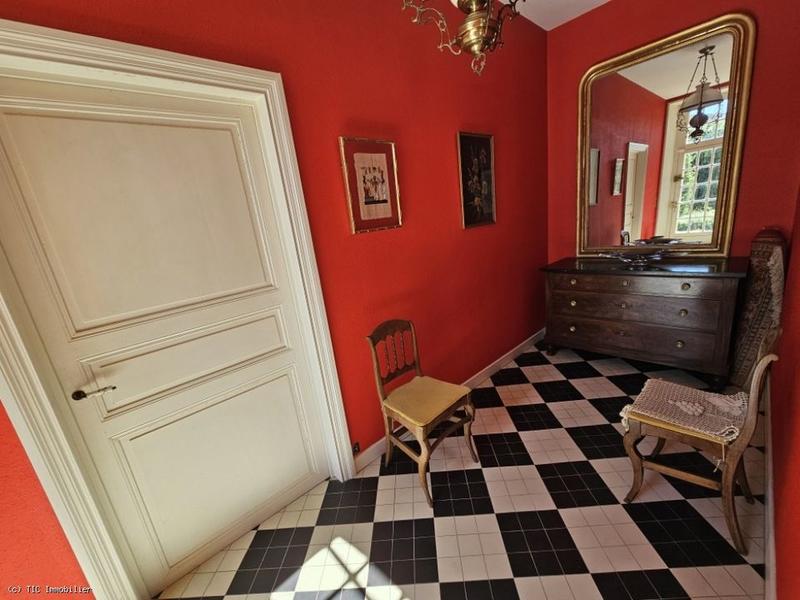Maison de ville - 258 m² - 10 pièces