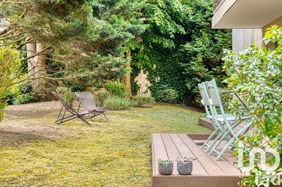 Appartement - 99 m² - 4 pièces