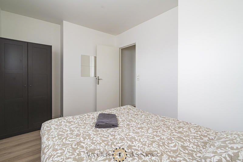 Appartement - 85 m² - 5 pièces