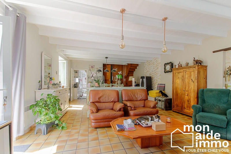 Maison traditionnelle - 135 m² - 5 pièces