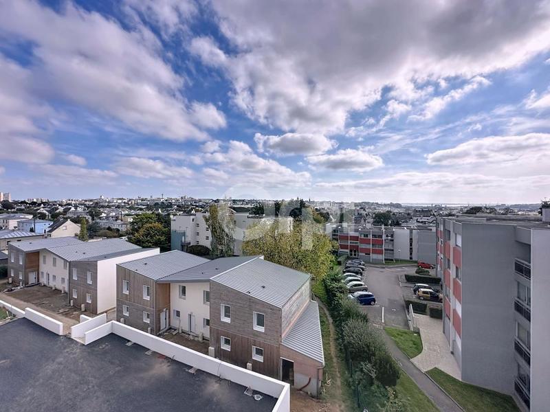 Appartement - 105 m² - 4 pièces