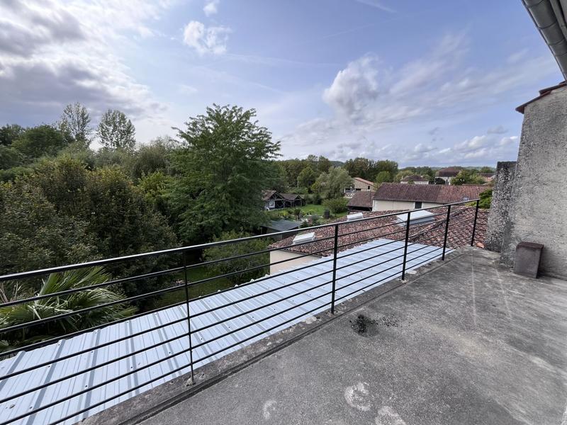 Appartement - 61 m² - 4 pièces