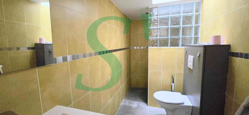 Maison - 268 m² - 10 pièces