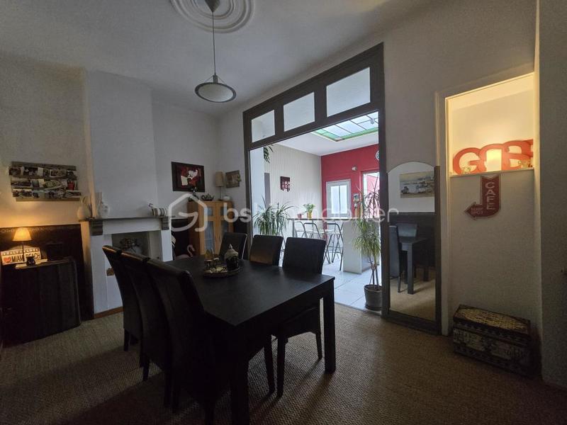 Maison - 90 m² - 6 pièces