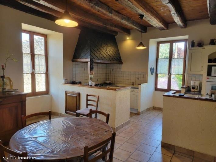 Maison en pierre - 177 m² - 5 pièces