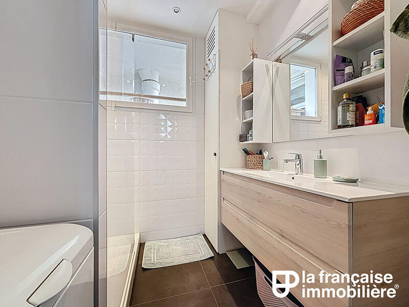 Appartement - 92 m² - 3 pièces