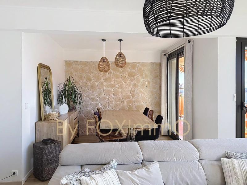 Appartement - 77 m² - 3 pièces