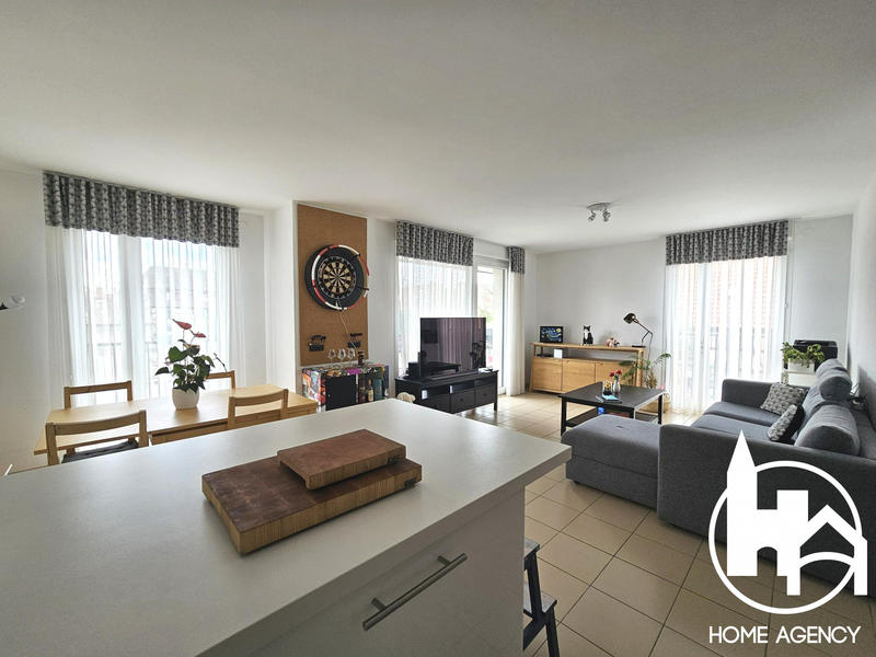 Appartement - 80 m² - 4 pièces