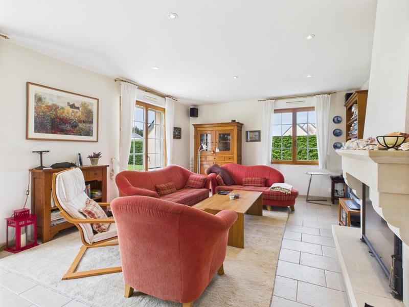 Maison - 155 m² - 6 pièces