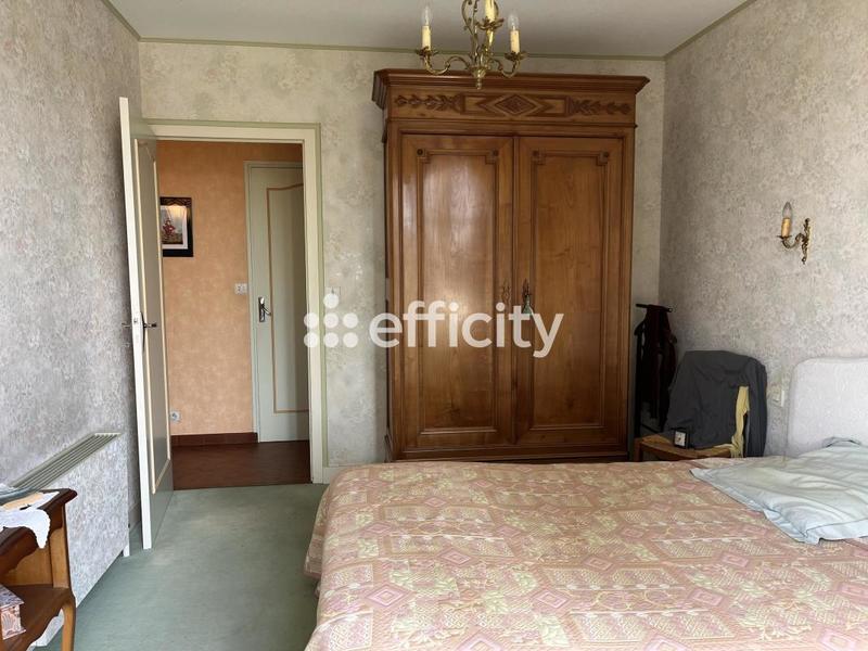 Maison - 91 m² - 5 pièces