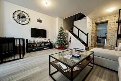 Maison - 83 m² - 6 pièces