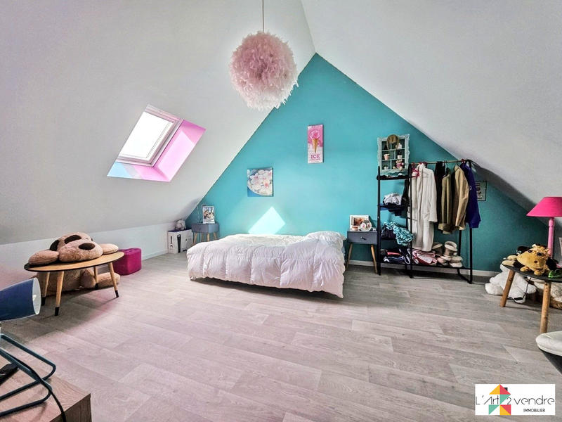 Maison - 182 m² - 6 pièces